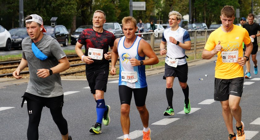zdjęcia 45 Maraton Warszawski zdjęcia z 35 kilometra 
