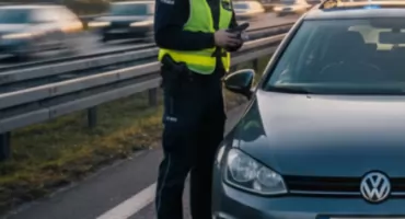 Ponad 2 promile w Volkswagenie na S8! Policja zatrzymała pijanego obcokrajowca!