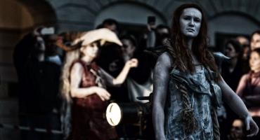 Teatr uliczny przy stacji Słodowiec